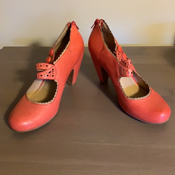 Miz Mooz Coral Leather Mary Janes - Women’s Size 7 - Picture 9 of 9
